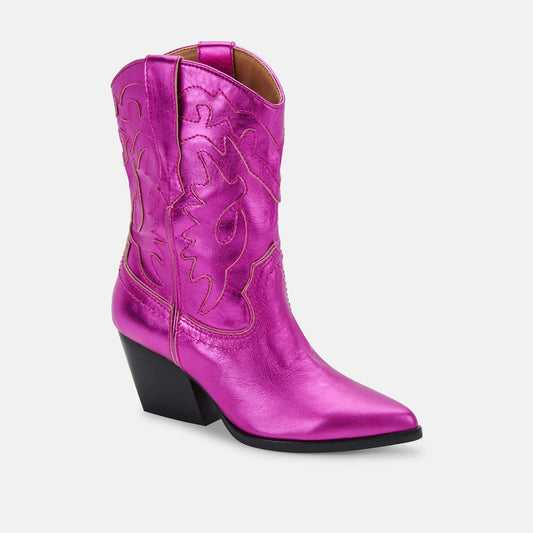 Landen Boots in Electric Pink